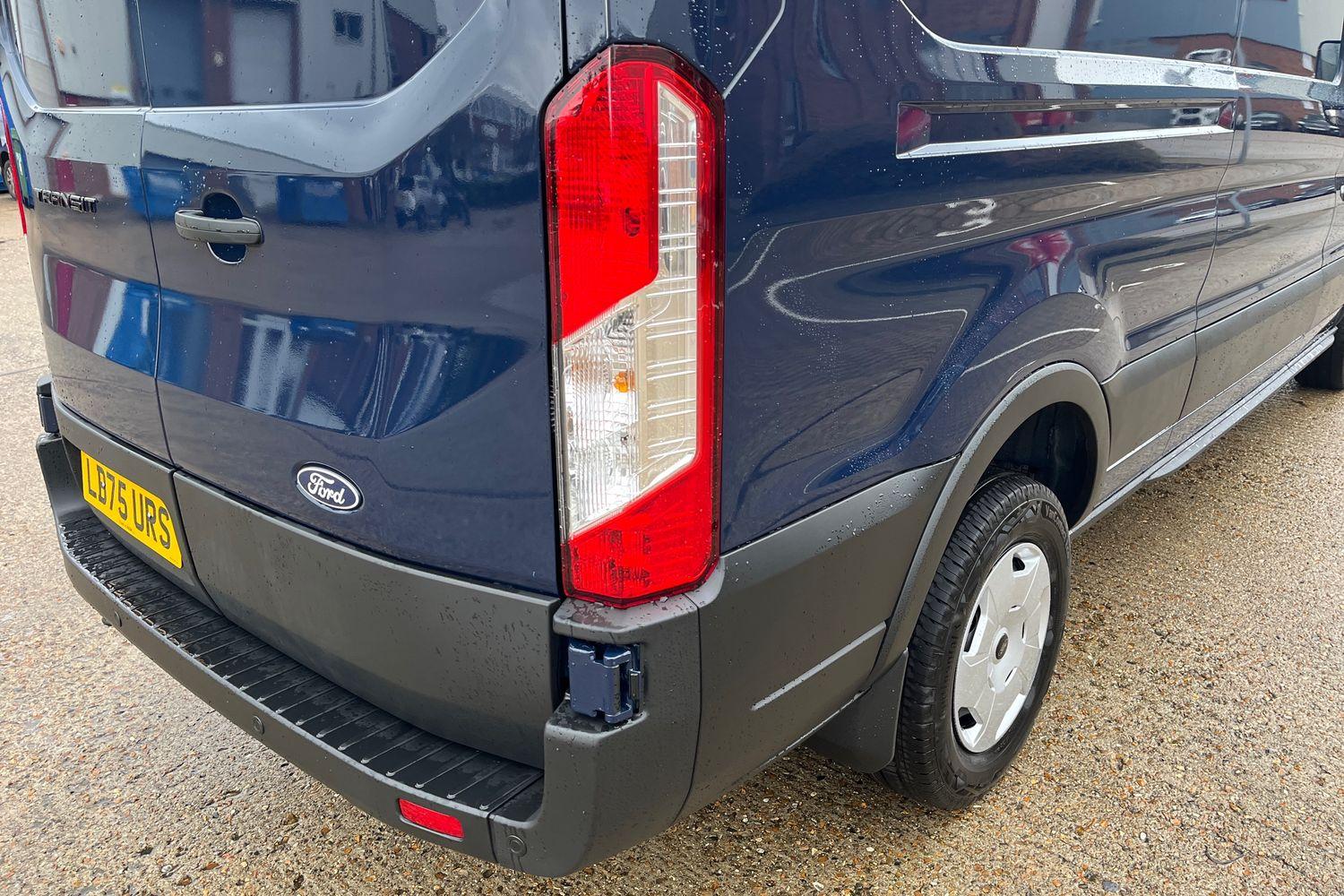 Ford TRANSIT Photo 39
