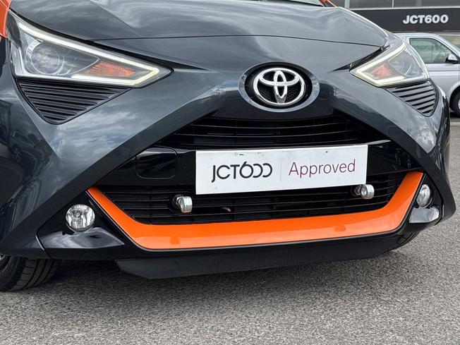 TOYOTA Aygo Photo 21
