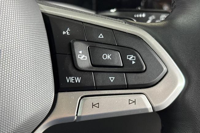Volkswagen Golf Photo 17