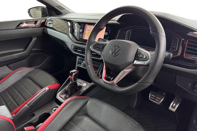VOLKSWAGEN Polo Photo 6