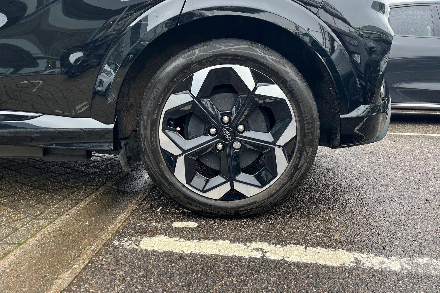 Ford Puma Gen-E Photo 7