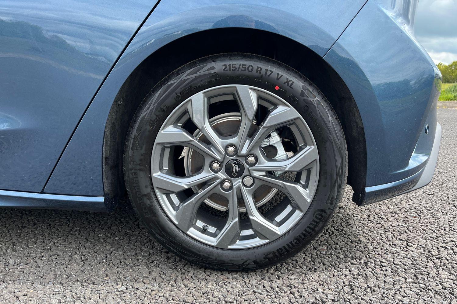 Ford FOCUS Photo 7