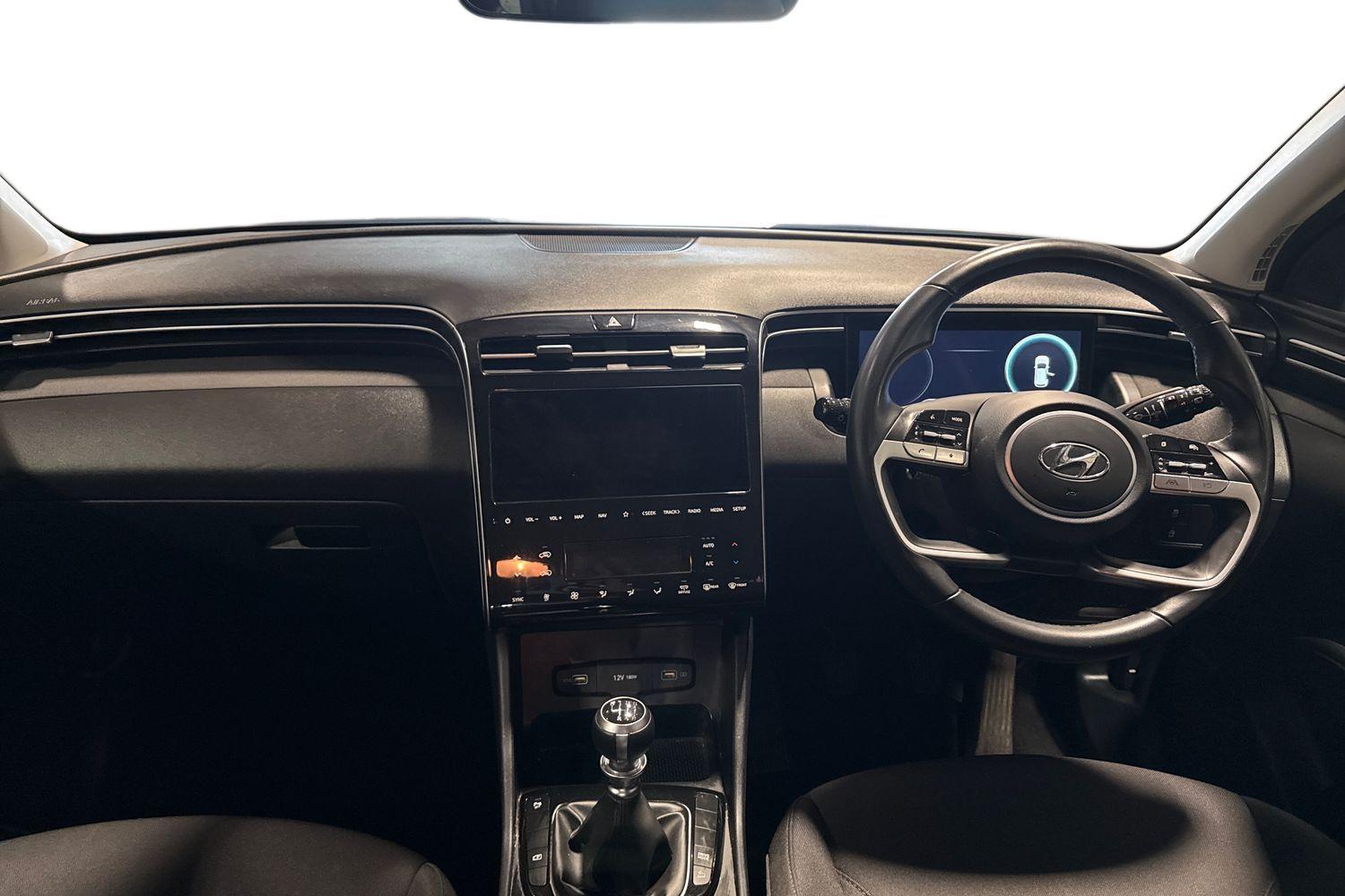 Hyundai TUCSON Photo 9