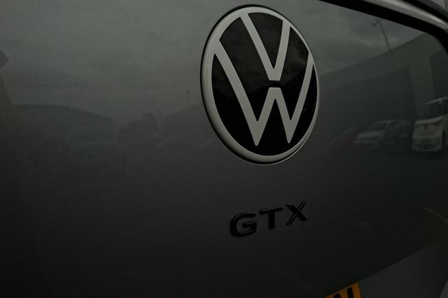 VOLKSWAGEN Id. Buzz Photo 38
