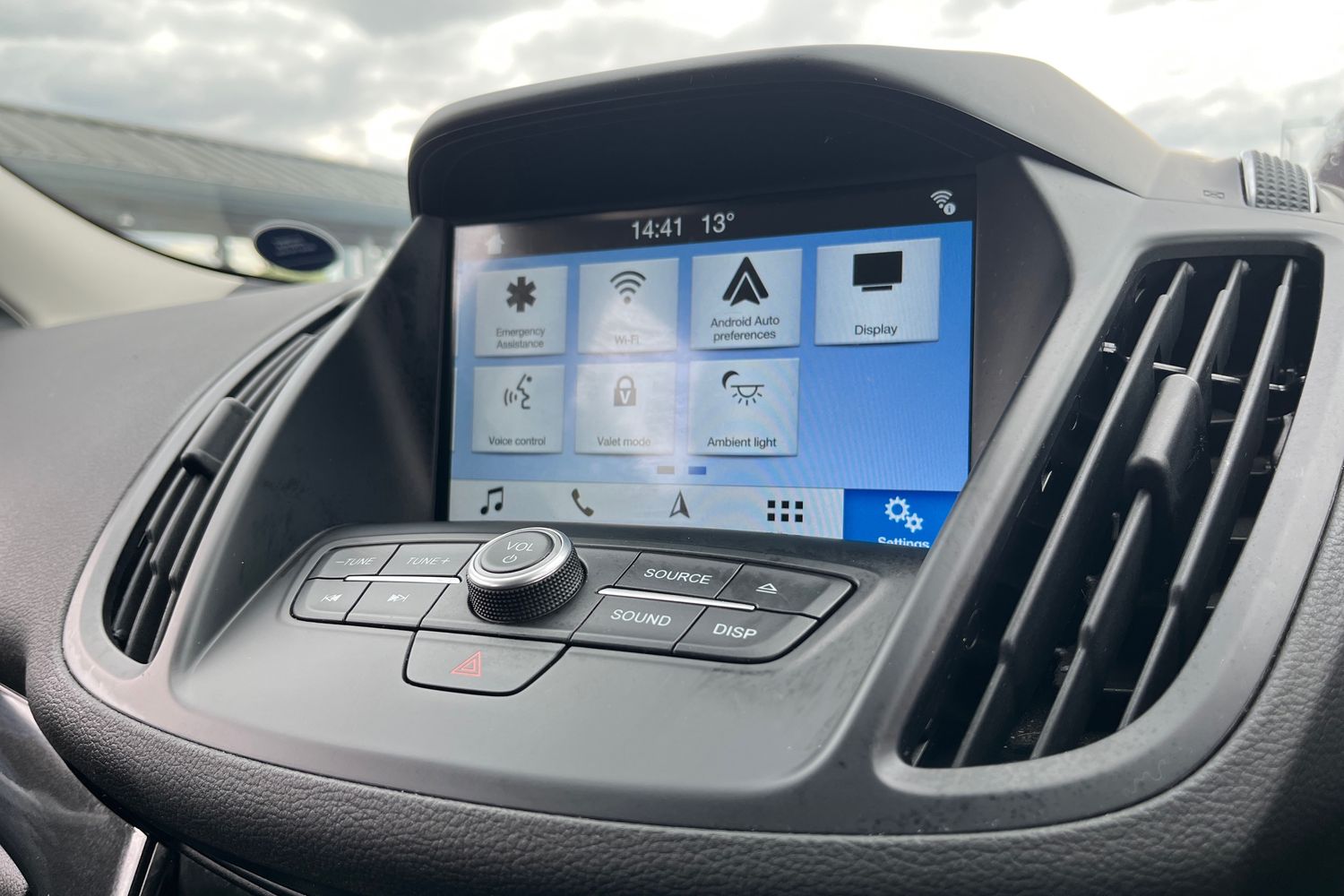Ford KUGA Photo 30