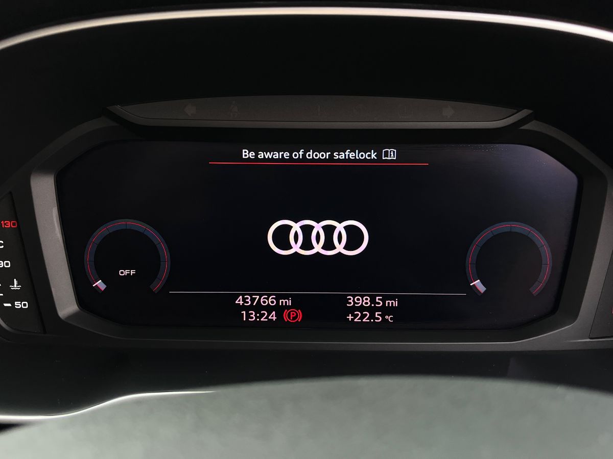 Audi Q3 Photo 41