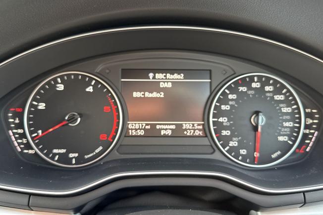 AUDI A4 Avant Photo 15