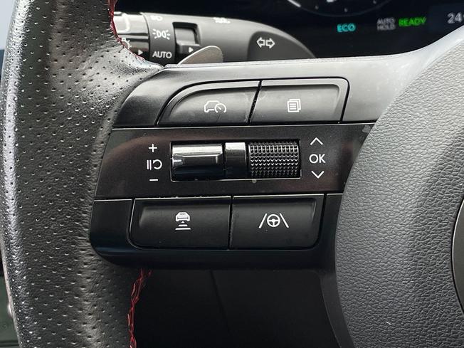 HYUNDAI Tucson Photo 16