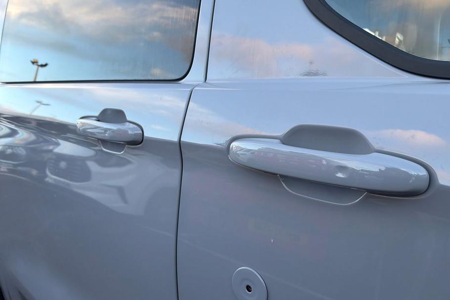 Used Ford TRANSIT CUSTOM WP25YZY 24