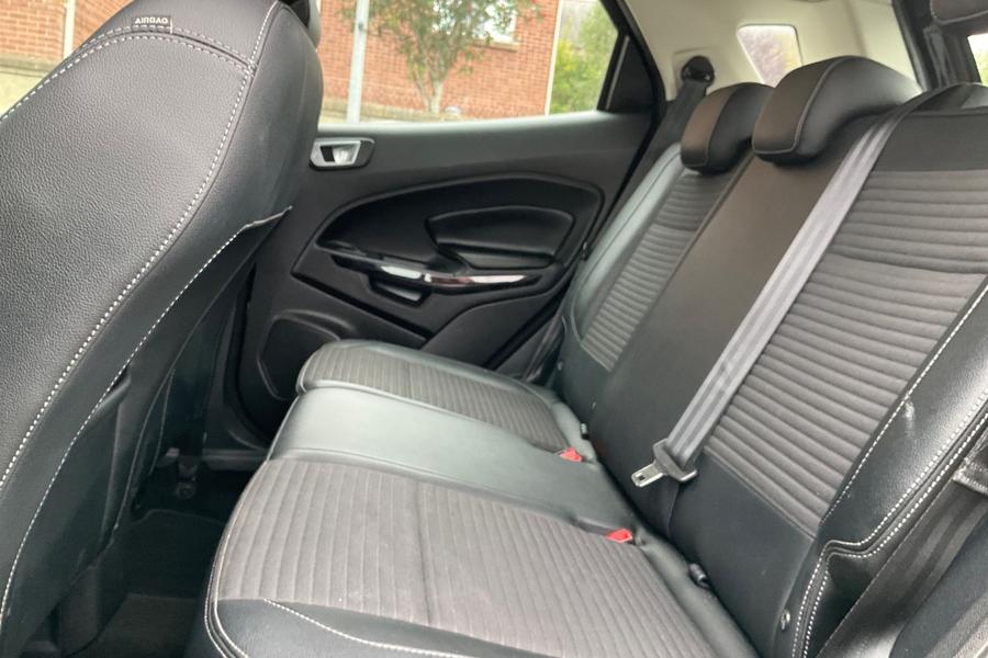 Ford ECOSPORT Photo autoimg-04636cdcfead03519b4c4185cddd410780112081.jpg