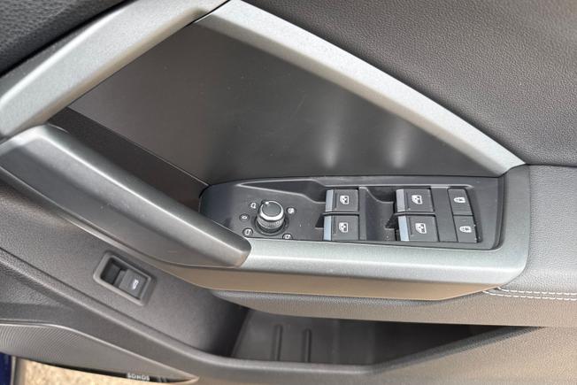 Audi Q3 Photo 36