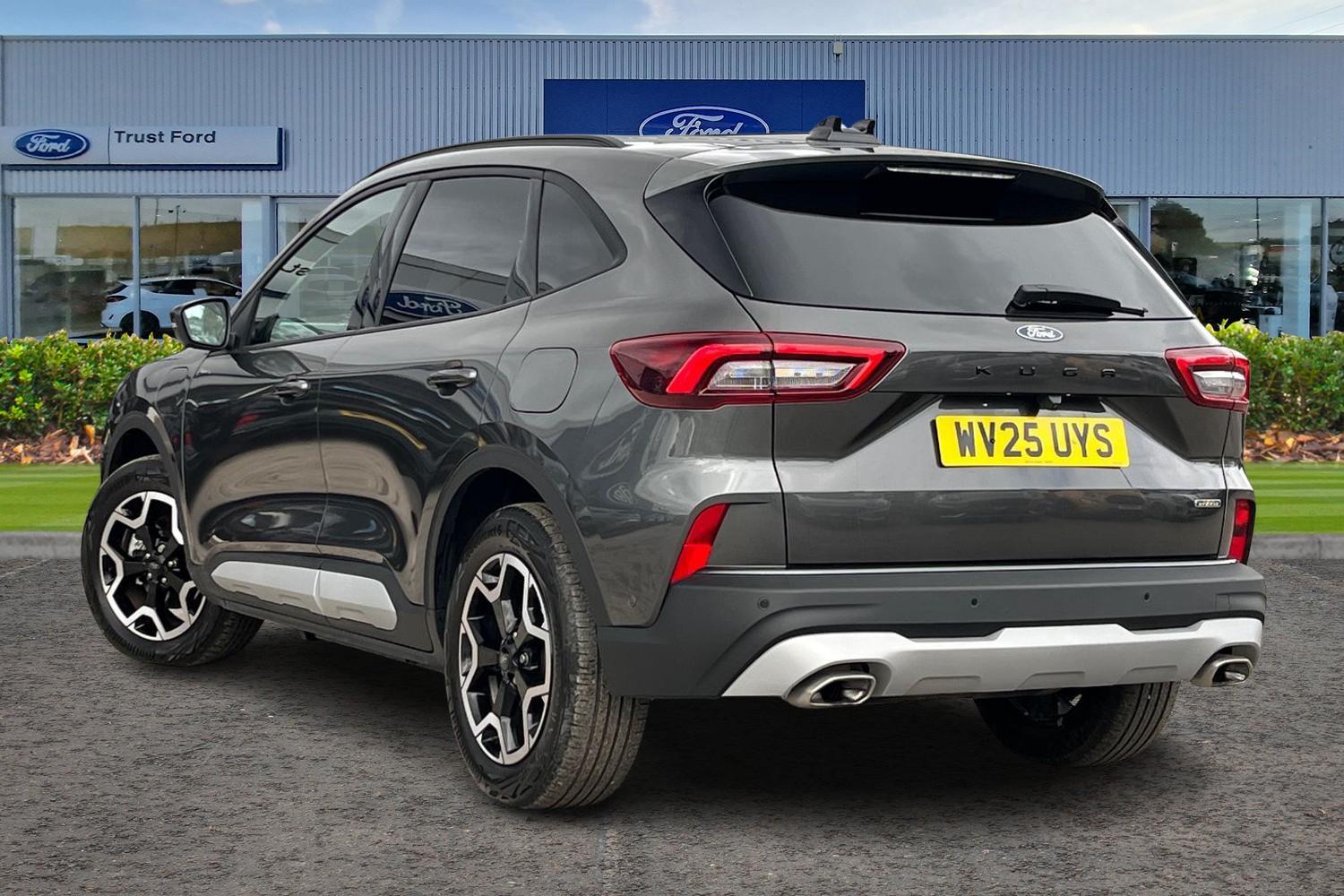 Ford KUGA Photo 1