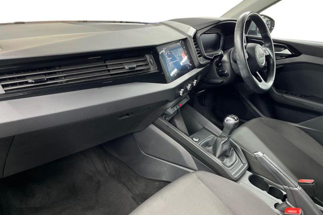 AUDI A1 Photo 2
