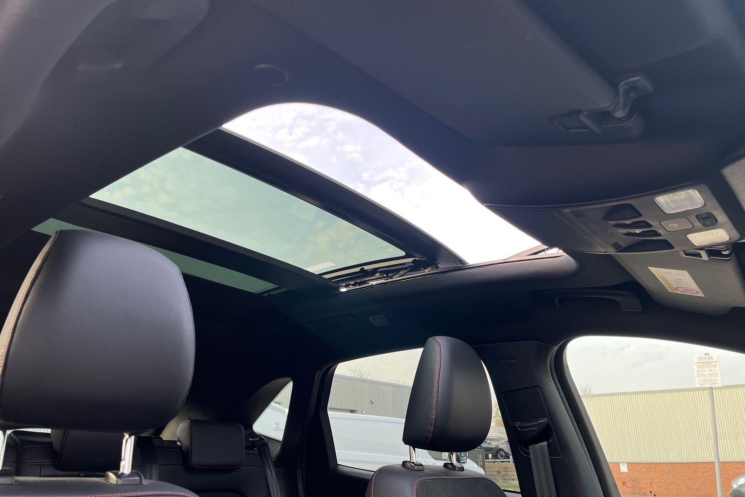 Ford Kuga Photo 37