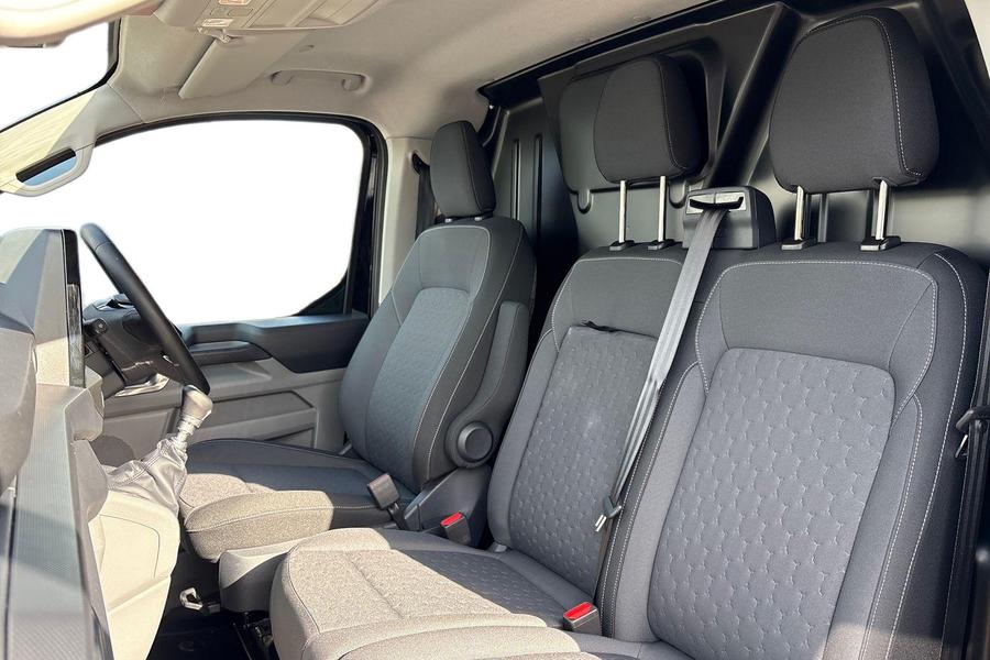 Ford TRANSIT CUSTOM Photo autoimg-0473aa17323cb731fa674a0c9dc80f95fd2da70f.jpg