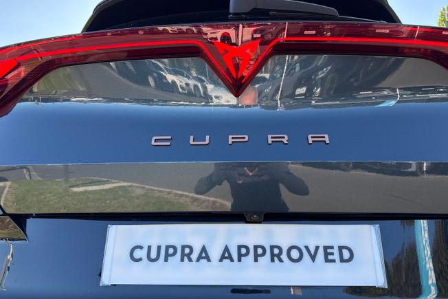 CUPRA Formentor Photo 37