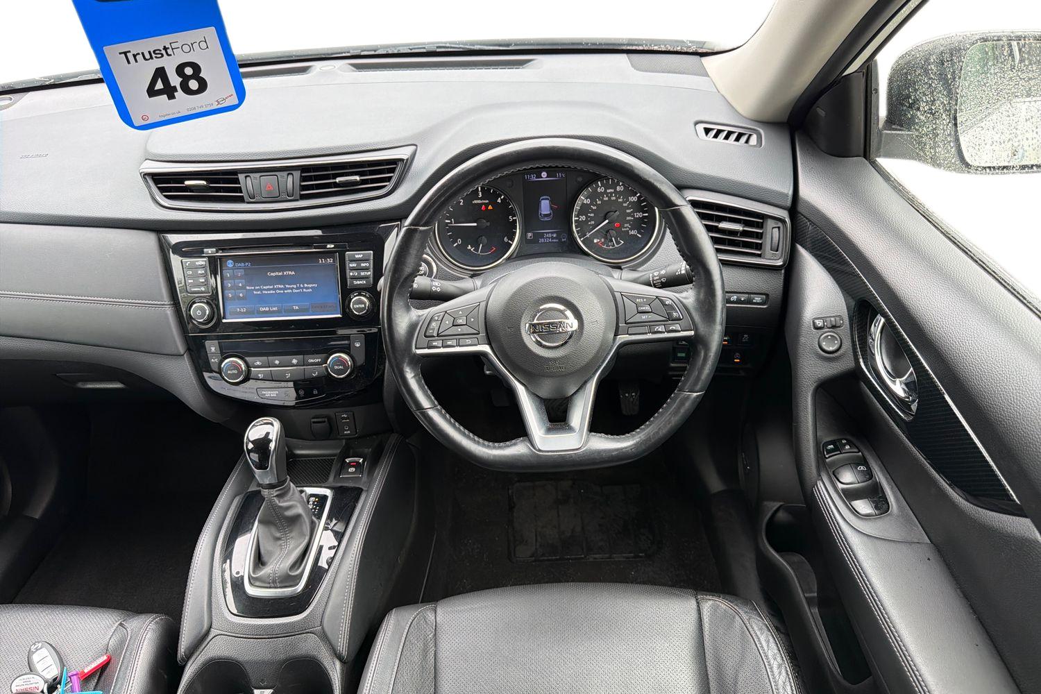 Nissan X-TRAIL Photo 10