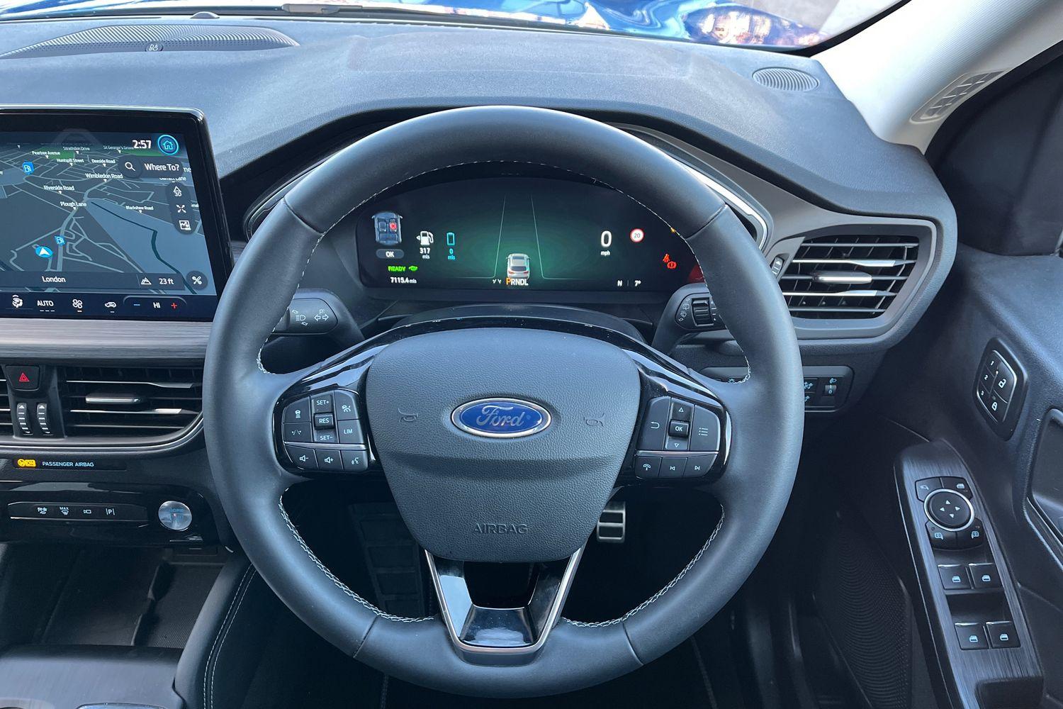 Ford KUGA Photo 11