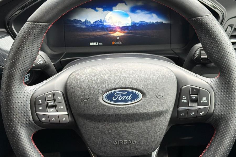 Ford KUGA Photo autoimg-0476f37dbd45830824aae83f9e01becd9f656553.jpg