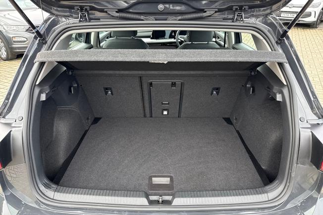 Volkswagen Golf Photo 12