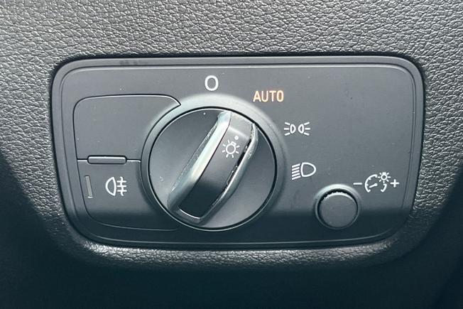 Audi Q2 Photo 31