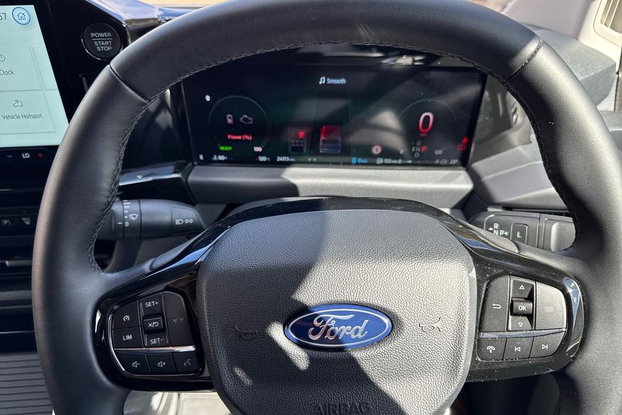Ford TRANSIT CUSTOM Photo autoimg-047cf474baae01d08d4503c6d9462535a0fe6bcc.jpg