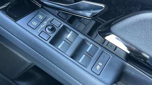 Land Rover Range Rover Evoque Photo autoimg-04820671599e1d92506dd4ad37d37a4c2eb010b0.jpg