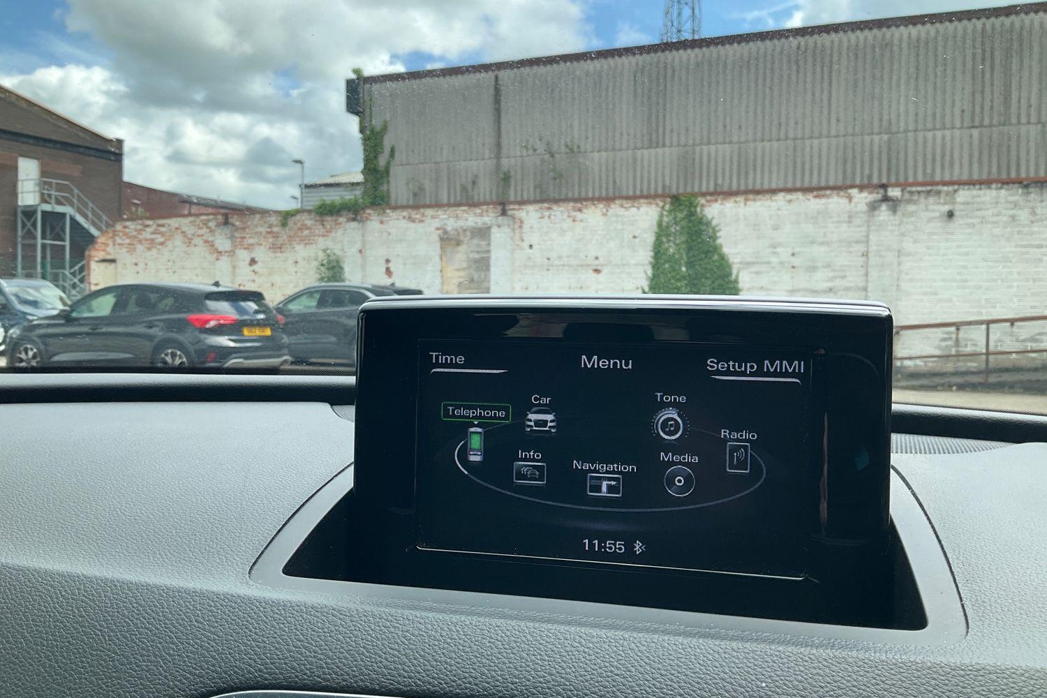 Audi Q3 Photo 35