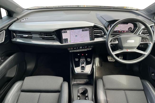 AUDI Q4 E-Tron Photo 10