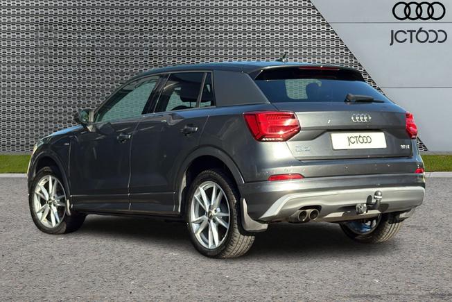 AUDI Q2 Photo 3