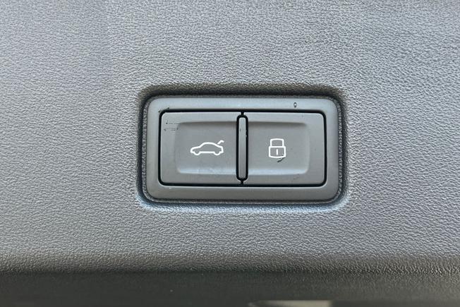 Audi Q4 e-tron Photo 48