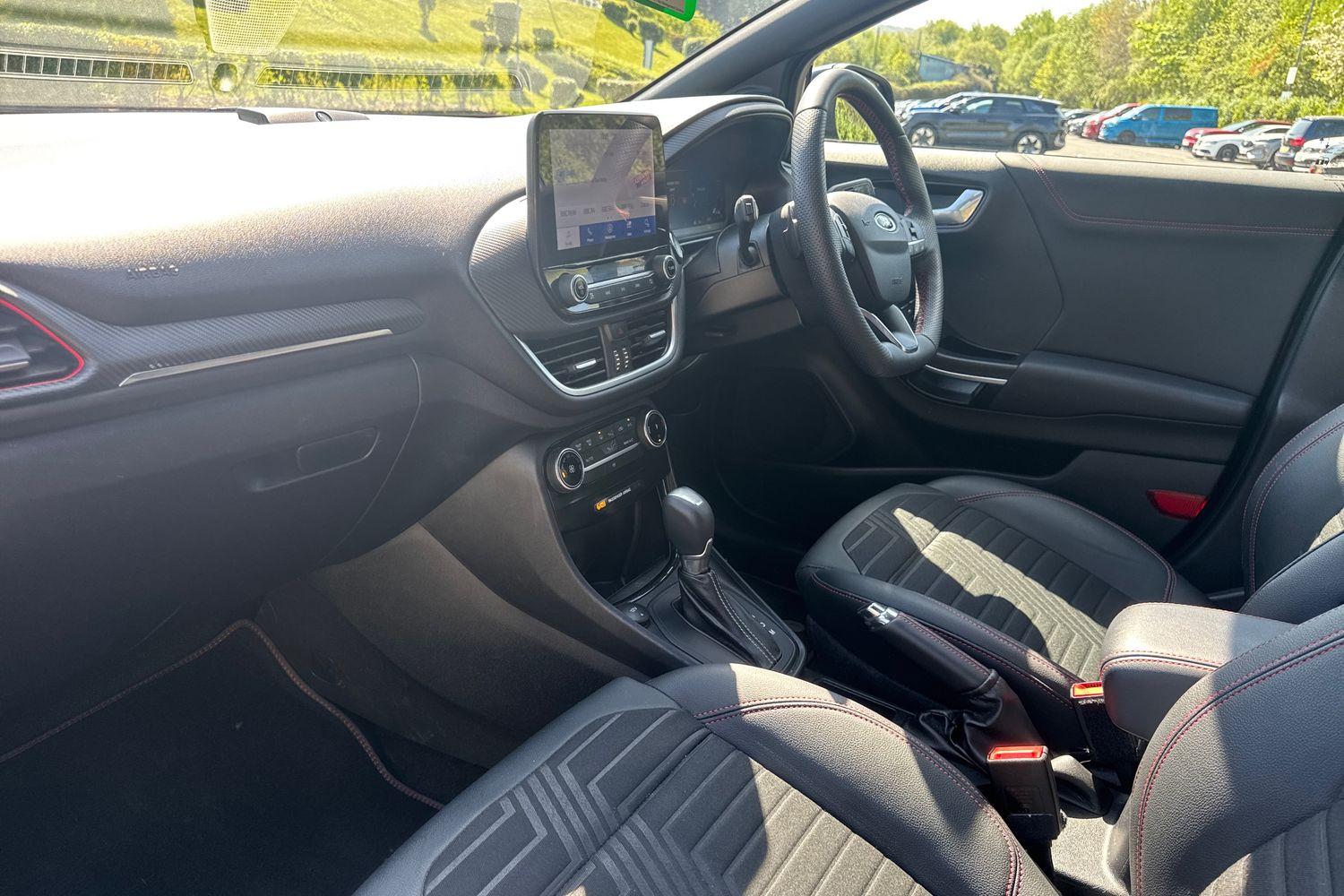 Ford PUMA Photo 17