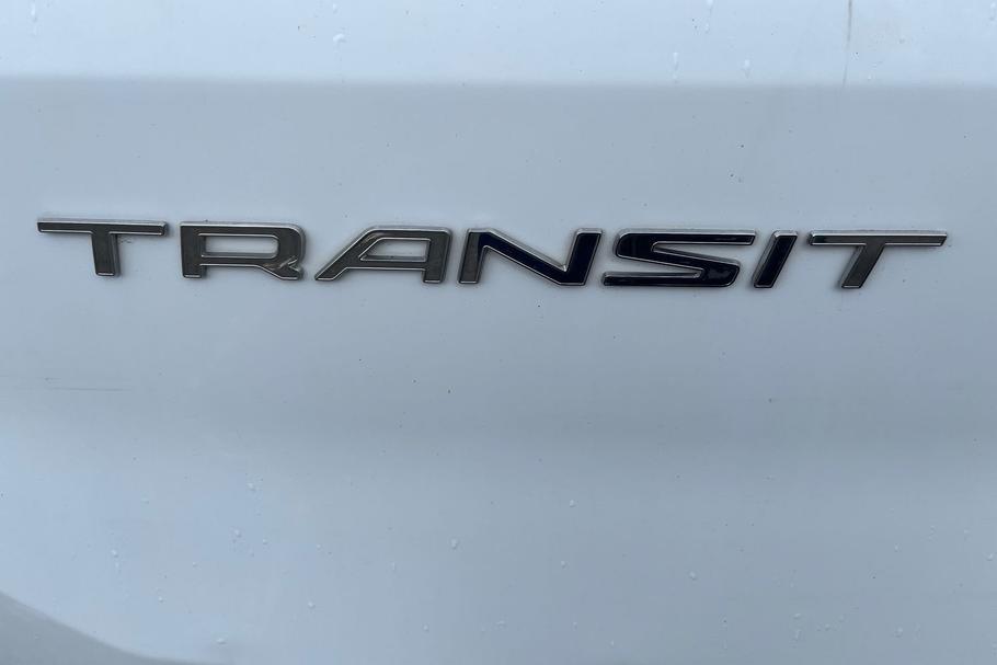 Used FORD TRANSIT HN71OMK 18