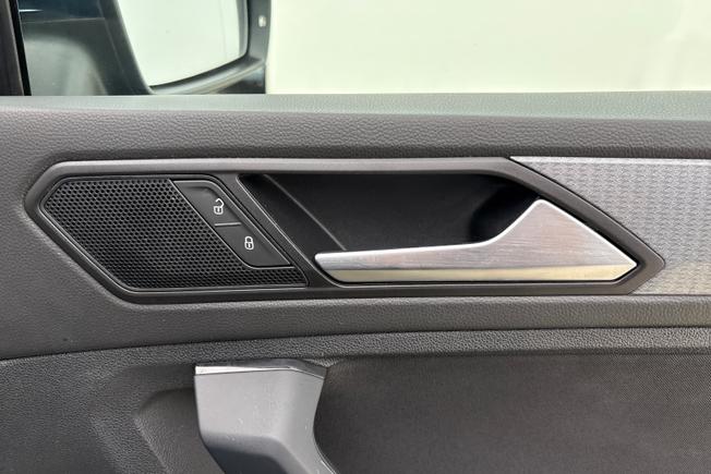 VOLKSWAGEN Tiguan Photo 27