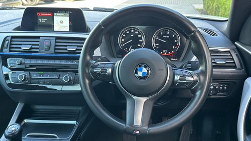 BMW 2 Series Photo autoimg-0498c739efe50fc91cce891b4f4e58559de8cb08.jpg
