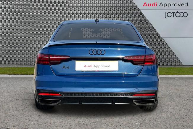 AUDI A4 Photo 7