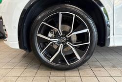 VOLKSWAGEN Tiguan Photo 5