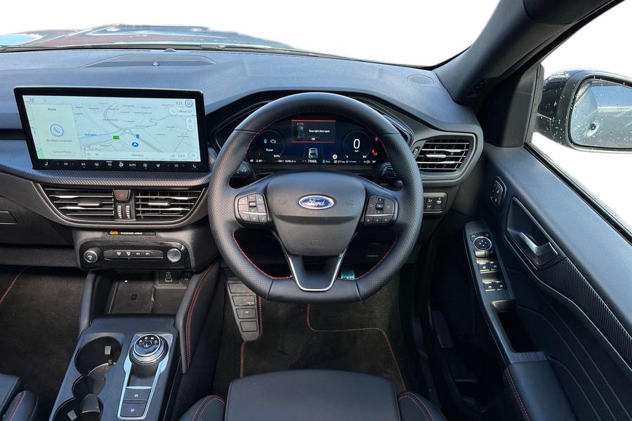 Ford Kuga Photo autoimg-04aa730bcb26fce08ec3141fb9a11d8e187df669.jpg