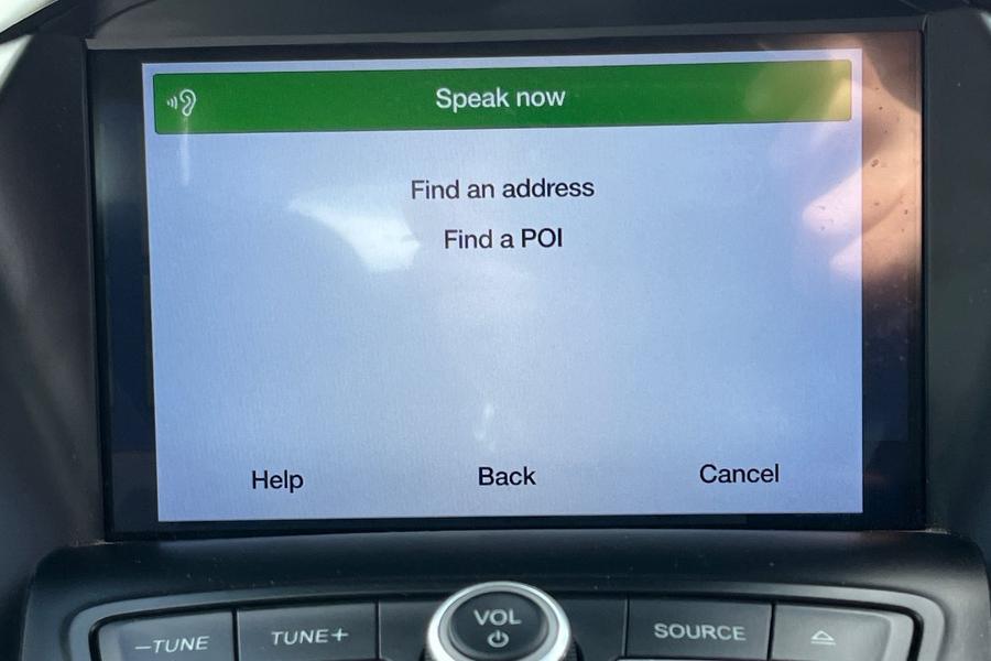 Ford KUGA Photo autoimg-04aaee93aa86b41e4f3a799a4167c16b1d9bc3b4.jpg