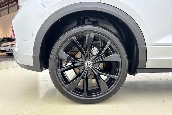 Volkswagen T-Roc Photo 5