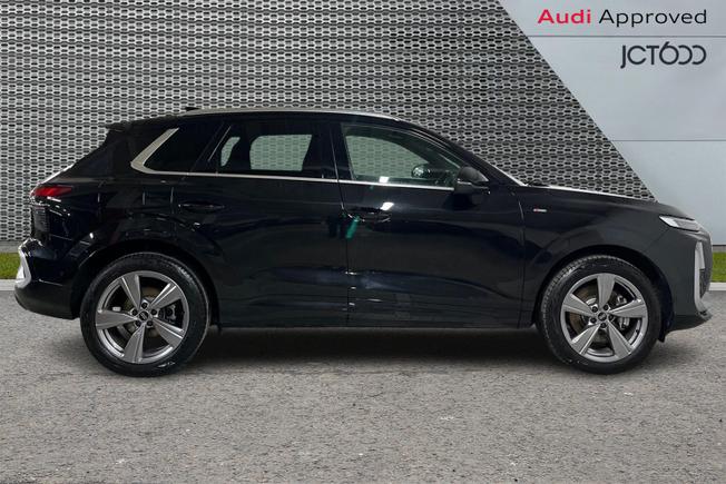 Audi Q3 Photo 4