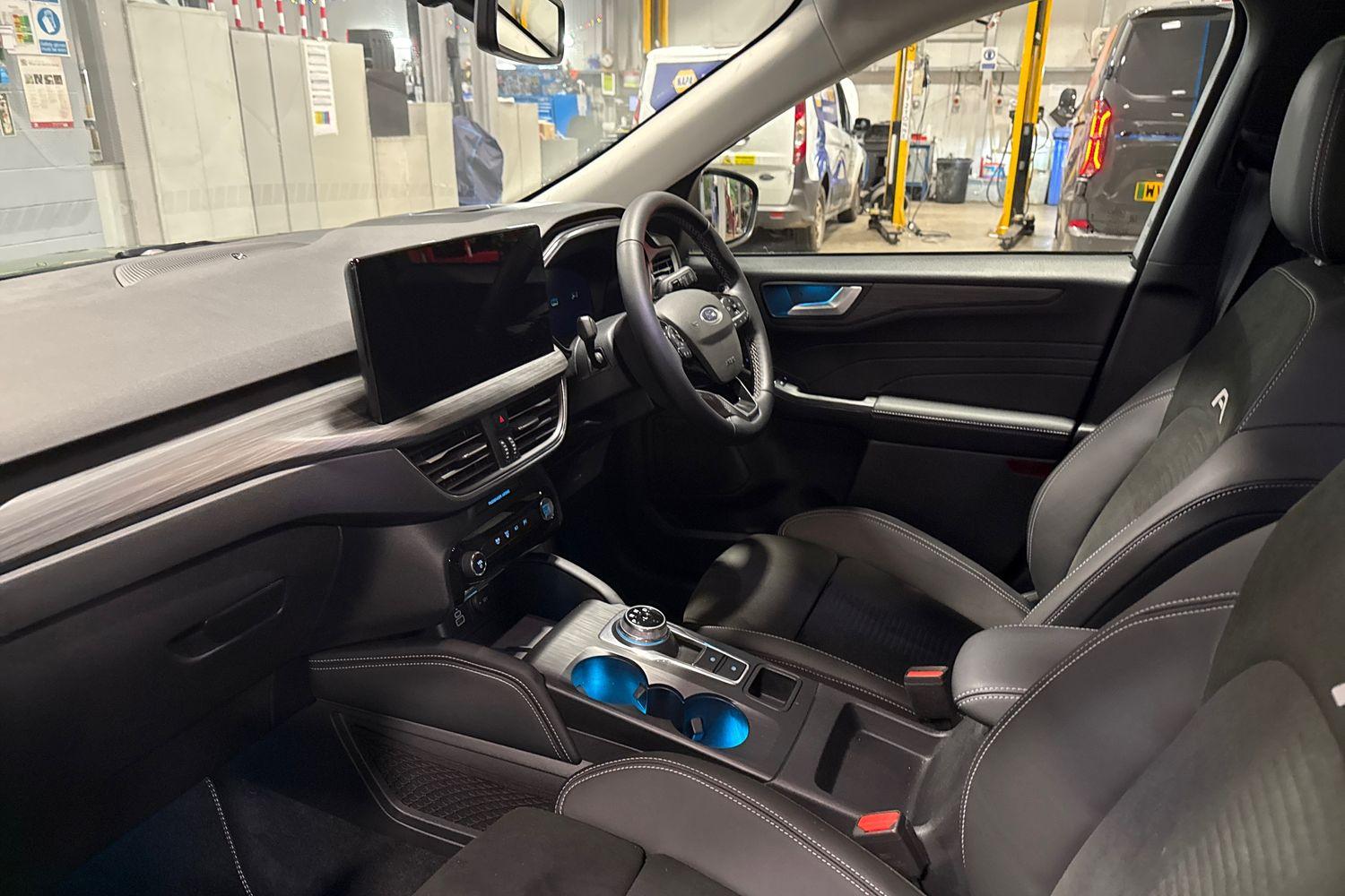 Ford Kuga Photo 17
