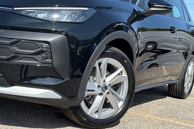 VOLKSWAGEN T-Roc Photo 44