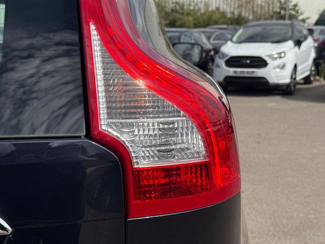 Volvo XC60 Photo 18