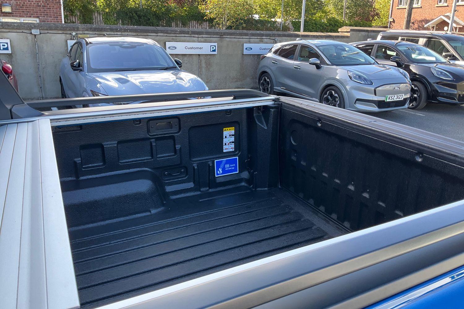 Ford RANGER Photo 3