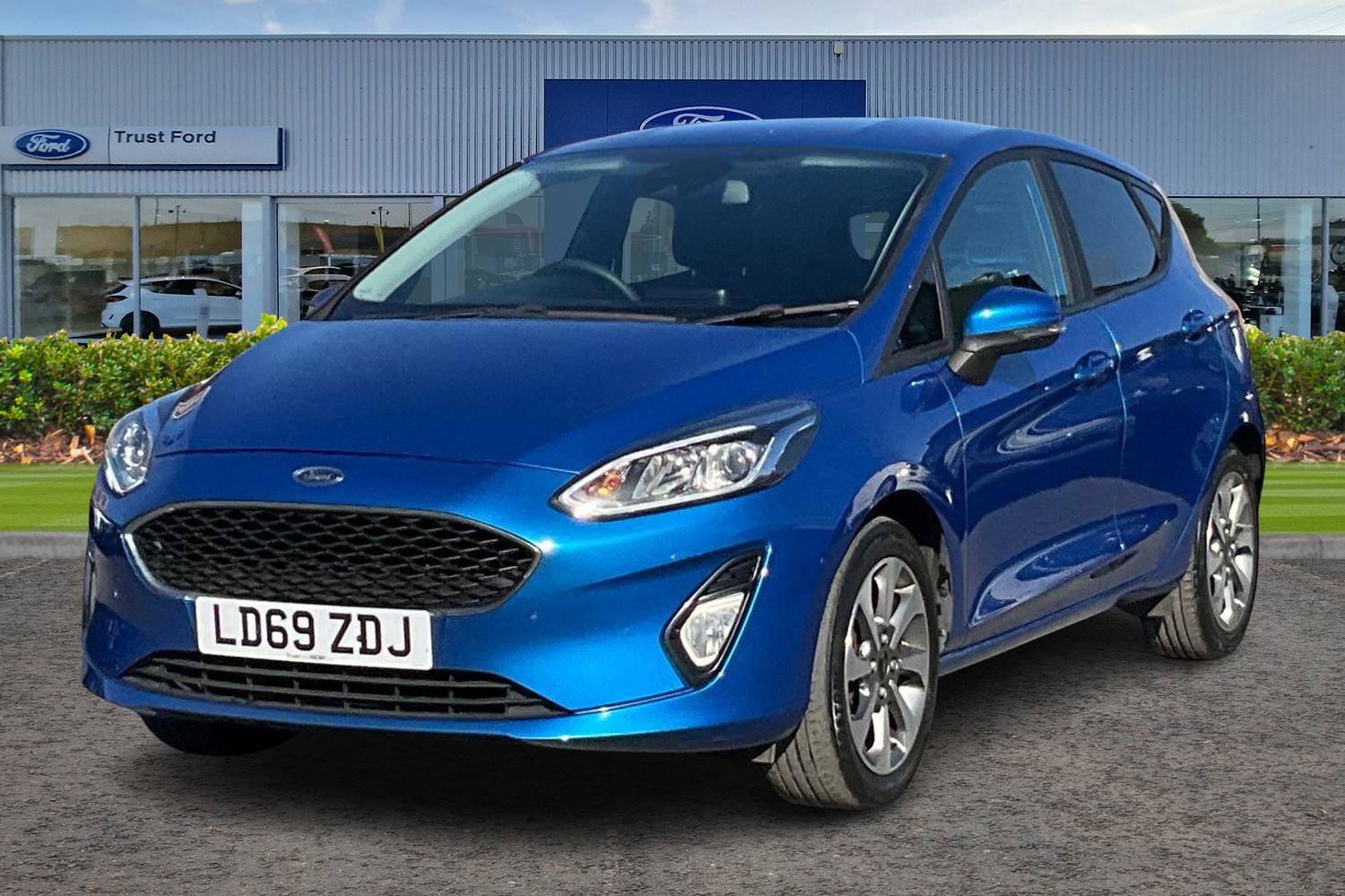 Ford FIESTA Photo 4