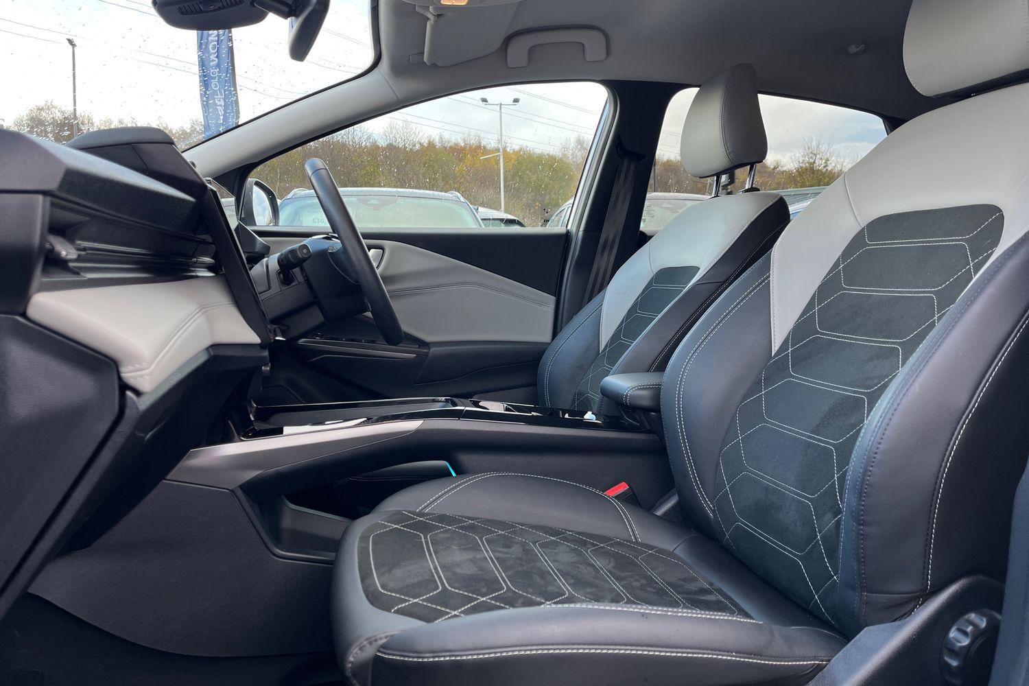 Ford PUMA GEN-E Photo 18
