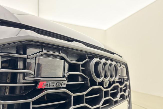 Audi Rsq8 Photo 33