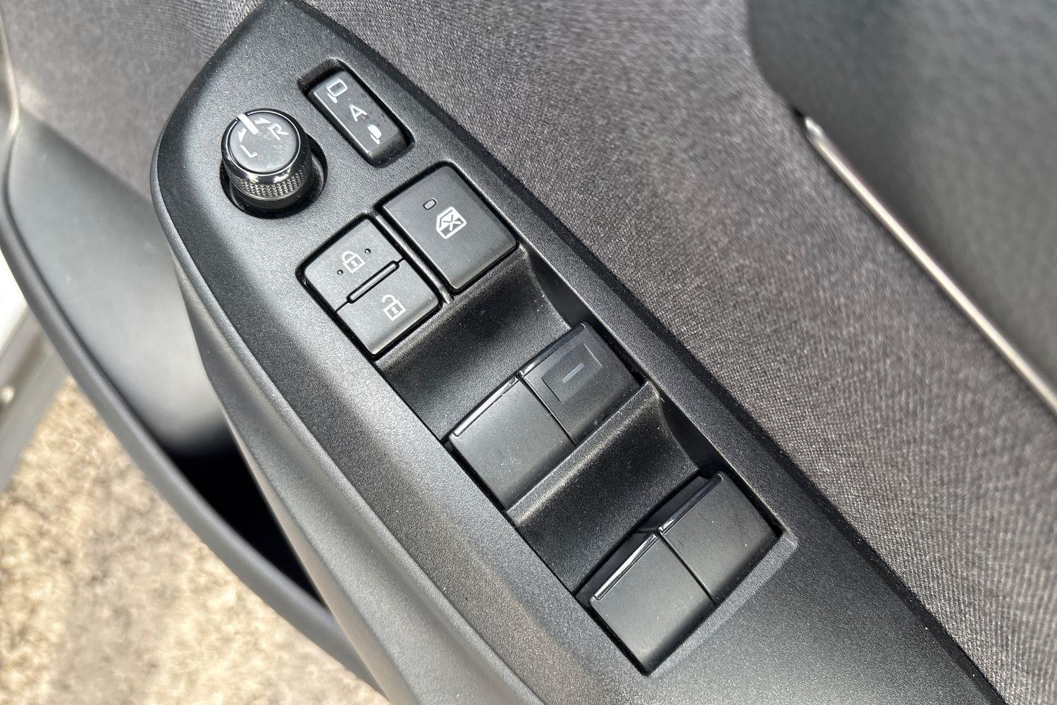 Toyota YARIS CROSS Photo 15