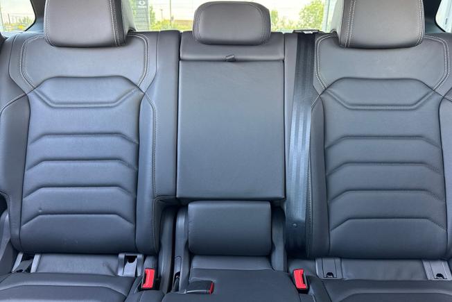 VOLKSWAGEN Touareg Photo 42